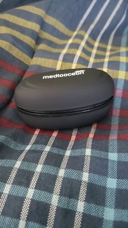 Mediaocean LIMITED EDITION wireless earbud