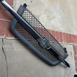 Silverado OEM grill 