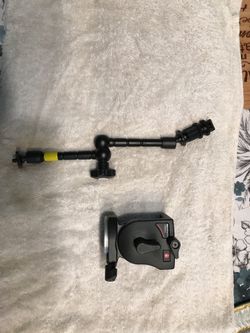 Mini video fluid head