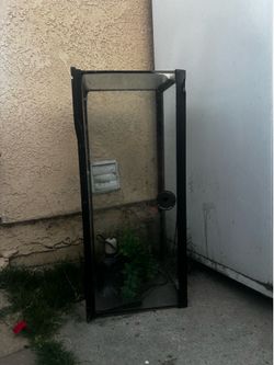 Snake tank