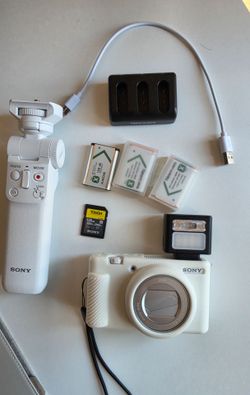 White Sony ZV-1 II Vlogging Camera Kit – Excellent, Box Included