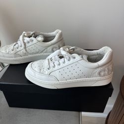 White Chanel Sneakers With Embroidered Logo 