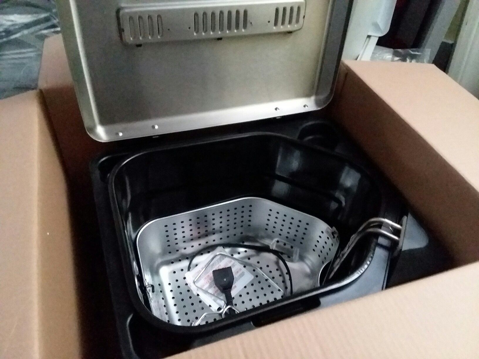 3 in 1 Masterbuilt Butterball XL Electric Deep Fryer for Sale in  Sacramento, CA - OfferUp