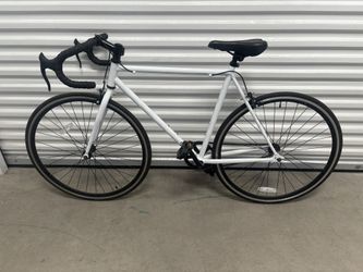 Road Bike 52”