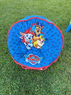 Paw Patrol 19-Inch Toddler Folding Saucer Chair with Cushion, Portable Padded Chair for Kids Ages 3+, Nickelodeon Character Design for Bedroom, Playro