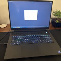 Alienware M18 Gaming Laptop