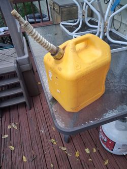 Bottle gas ⛽️ great condition 5 gallons  20 LITTER