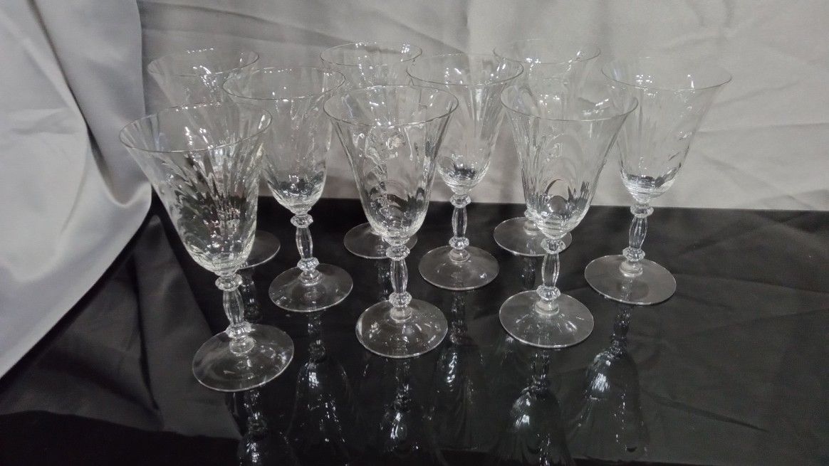 Vintage Cambridge Caprice Crystal Clear Water Glasses!! This Elegant Collection Has Nine (9) Glasses