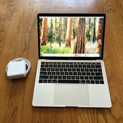 13 inches Macbook Pro 2019 Laptop TouchBar macOS Sequoia i5 @2.4GHz SSD 256Gb RAM 8Gb with Microsoft Office Final Cut Logic Pro 