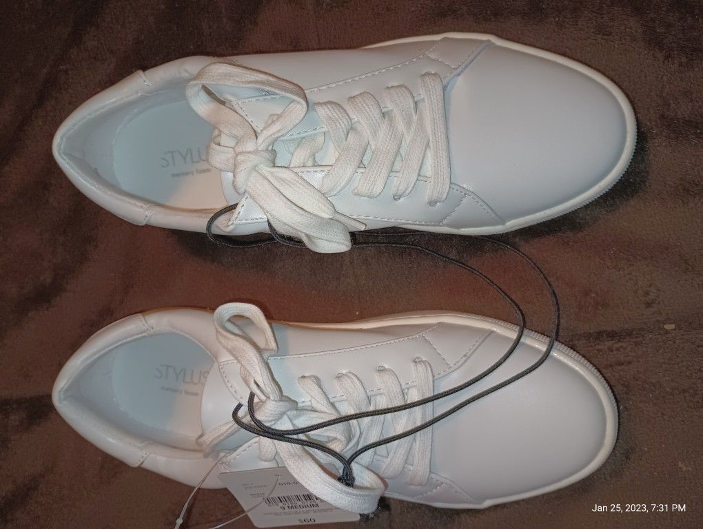 Memory Foam Sneakers