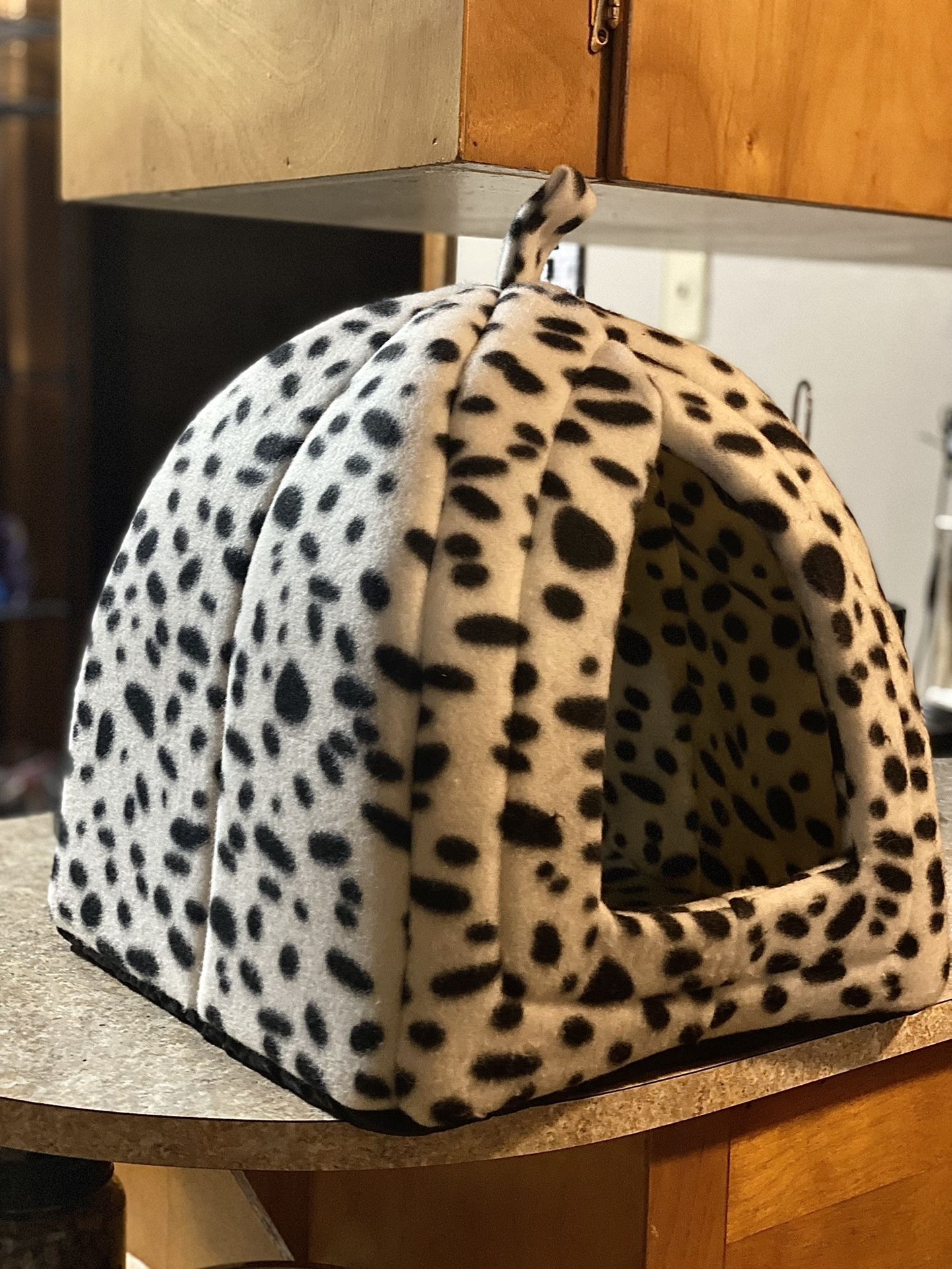 Small Fabric Cat House/bed