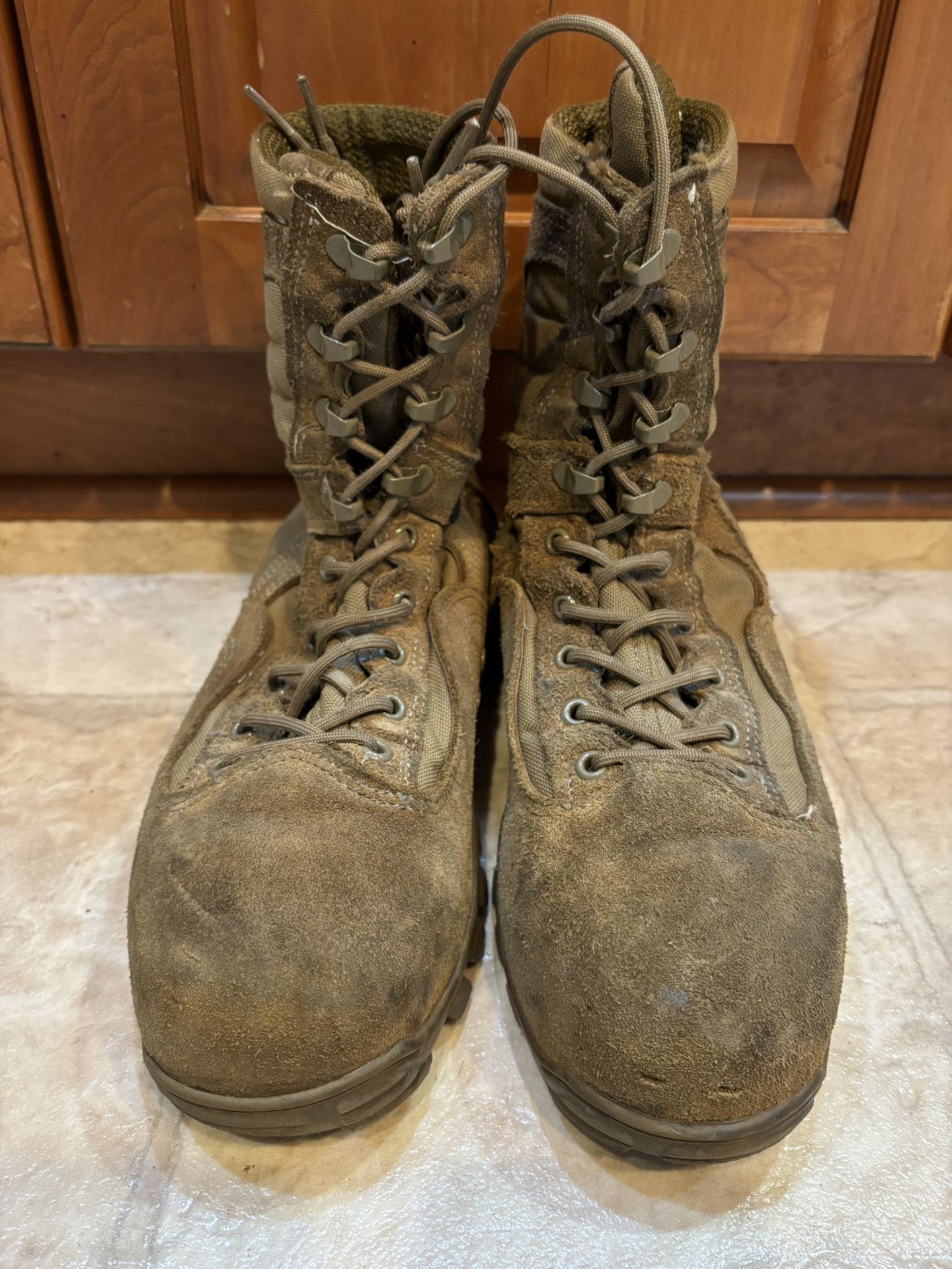 Military Surplus Belleville Steel Toe Combat Work Boots, Men’s 8.5