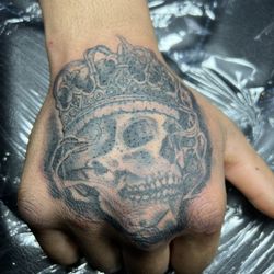Professional Tattoo Artist 