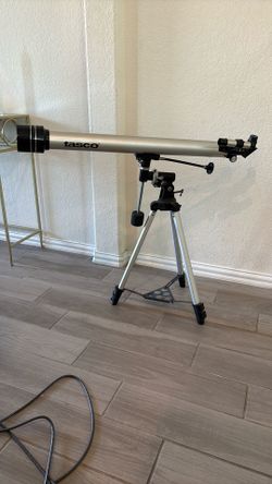 TASCO LUMINOVA Telescope & Manual Equatorial Mount