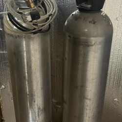 35 pound co2 tanks 