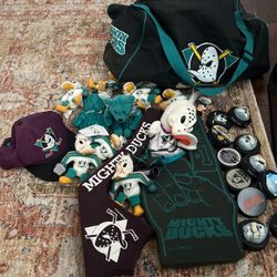 Mighty Ducks Of Anahiem Collectors memorabilia