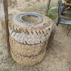 Mudd Tires 33x12.50x 16r