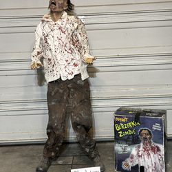 Retired Spirit Berzerker Zombie Halloween Prop