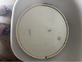 Deebot electrical vacuum and mop with charger