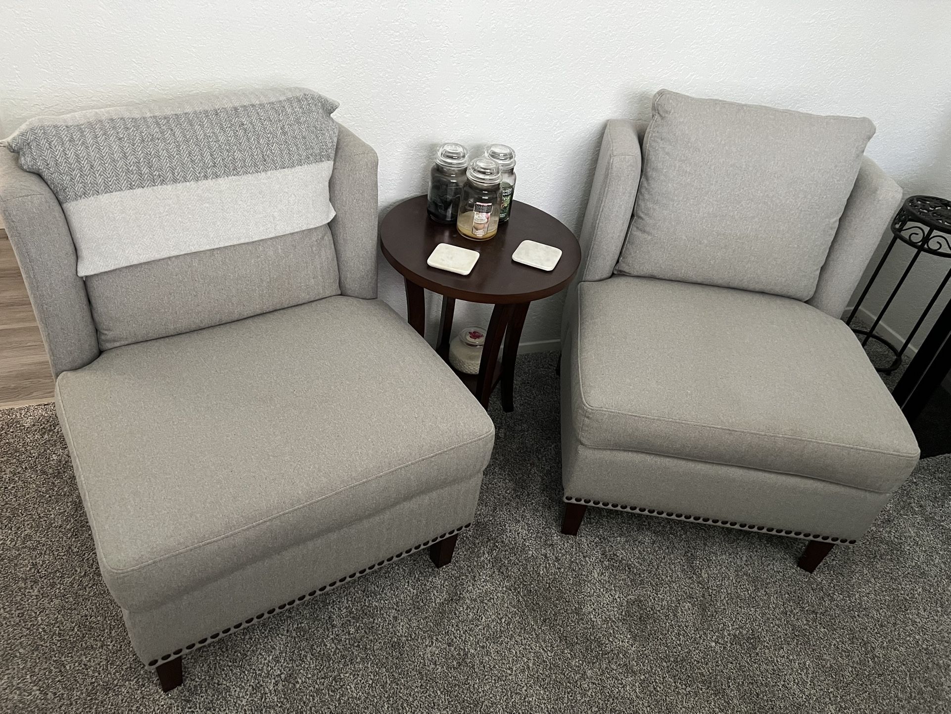 Accent Chairs + Table