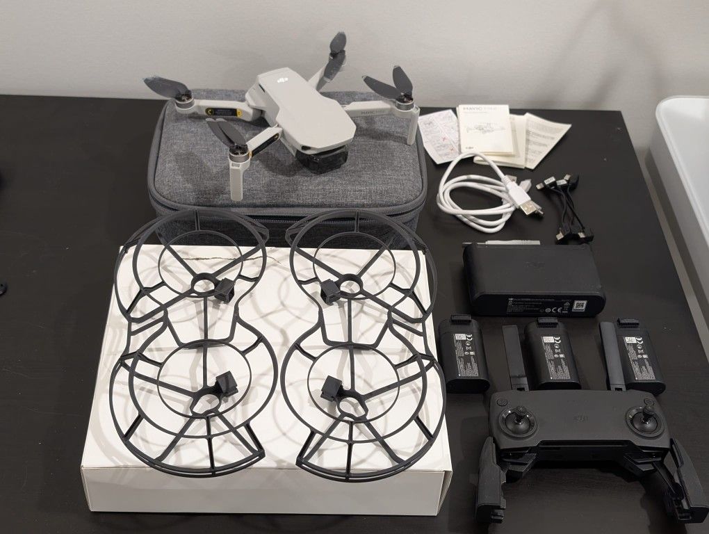 DJI Mavic Mini Camera Drone