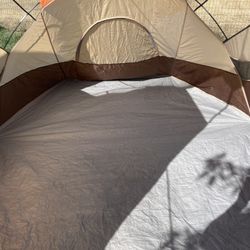 Ten Camping