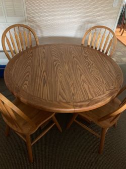 Round Table and Chairs