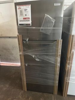 Frigidaire FFHT1822UV Refrigerator