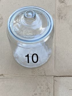 Glass container
