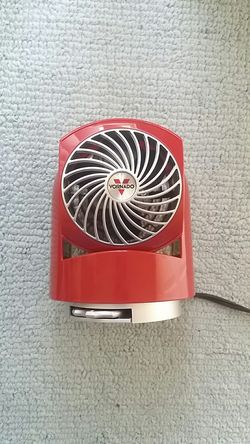 Vornado Air Desk Fan, Flippi V6