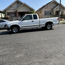 2000 Chevrolet S-10