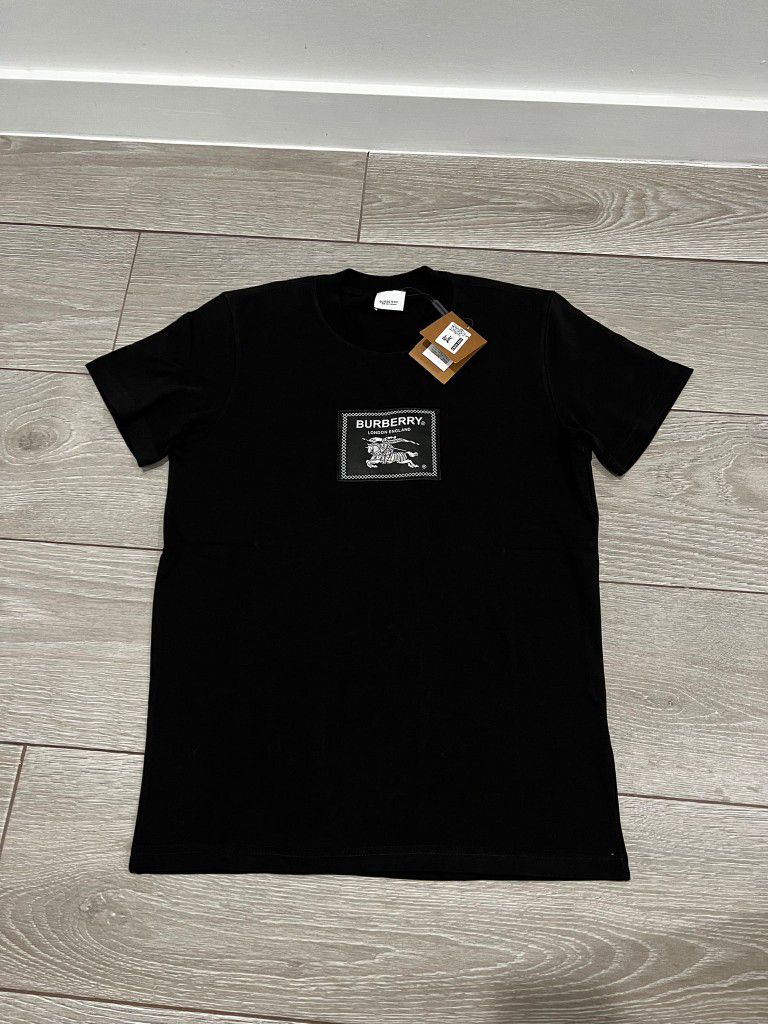 Burberry Tshirts New Season Any Colors for Sale in Fort Lauderdale, FL -  OfferUp