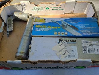 1 Air Grease Gun & 2 Manual Grease Guns