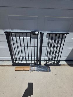 25"-81" child / dog gate