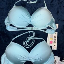 NEW Swimsuit/Swimwear (Push-Up Top)