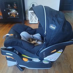 Chicco Keyfit 30 Zip Car Seat With Base