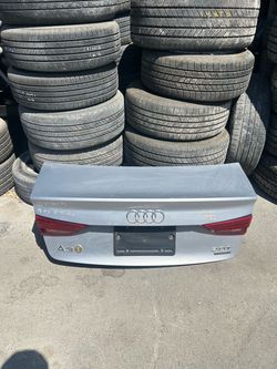 2015-2019 Audi A3 Trunk LID with Camara