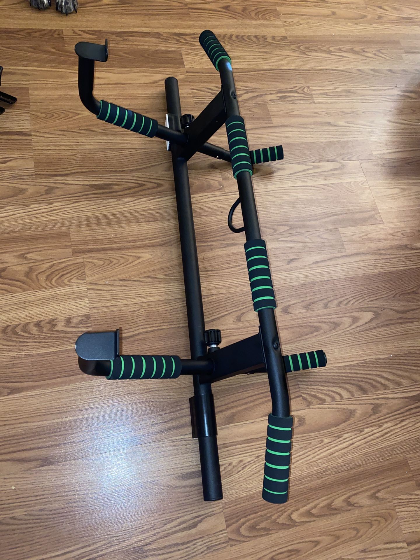 Doorway Pull-Up Bar