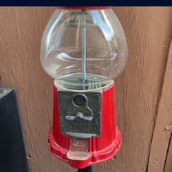 Gum Ball Machine .25 C Operator 