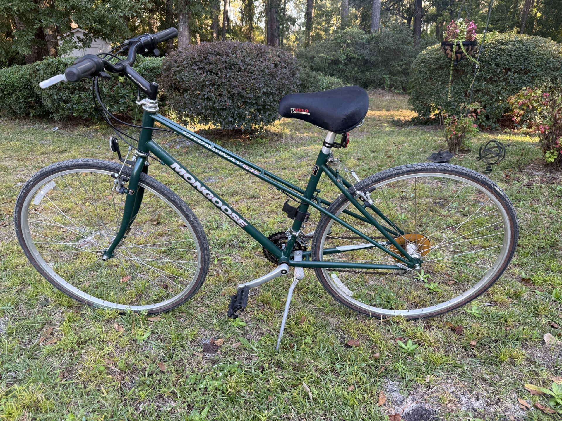 Vintage Mongoose 625 Crossways 21 Speed Bike