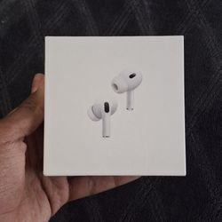 Apple Airpods Pro 2nd Gen w/ MagSafe Charging Case (USB-C) - White