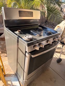 Ge stove