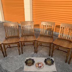 Chairs From $10 To Up $20 🎈🍀🎈table $39  House And Kitchen Furniture, Dining Room Set, Dining Furniture, Restaurant Furniture, Kitchen Dining Item.