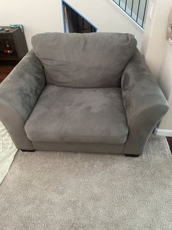 Large Love Seat