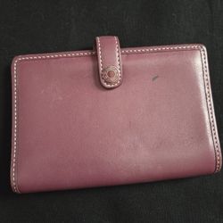 Vtg Coach Bi-fold Wallet Size 5.5"x3.75"