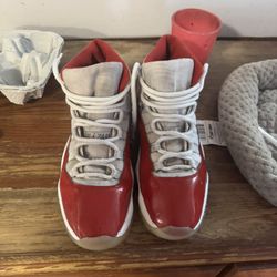 Jordan 11 Cherry Reds Size 12