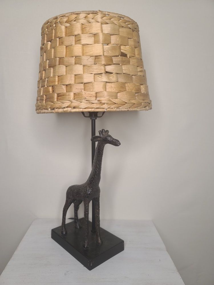 Metal Giraffe Table Lamp