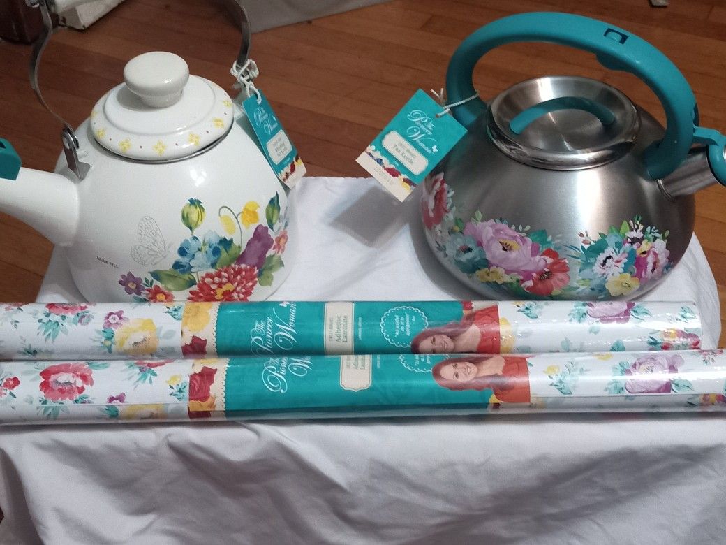 Pioneer Woman Kitchen Items..View Pics..All New Never Used