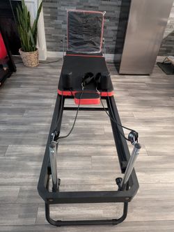 Pilates Machine