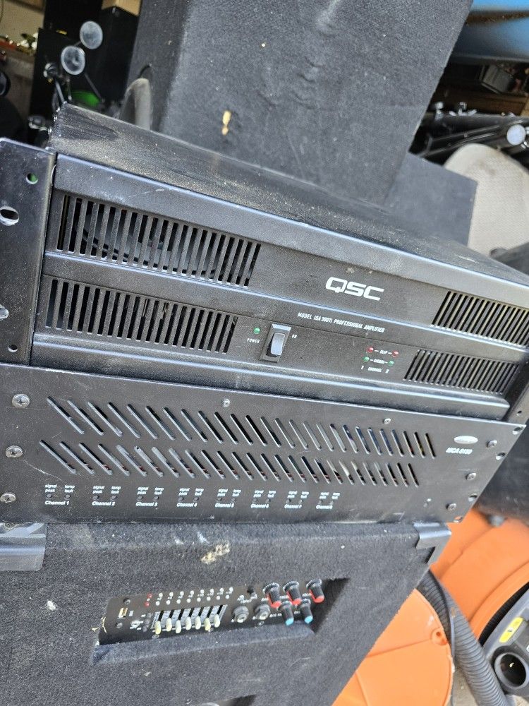 QSC ISA300Ti 2-Channel 300W 70/100V PA System Power Amplifier